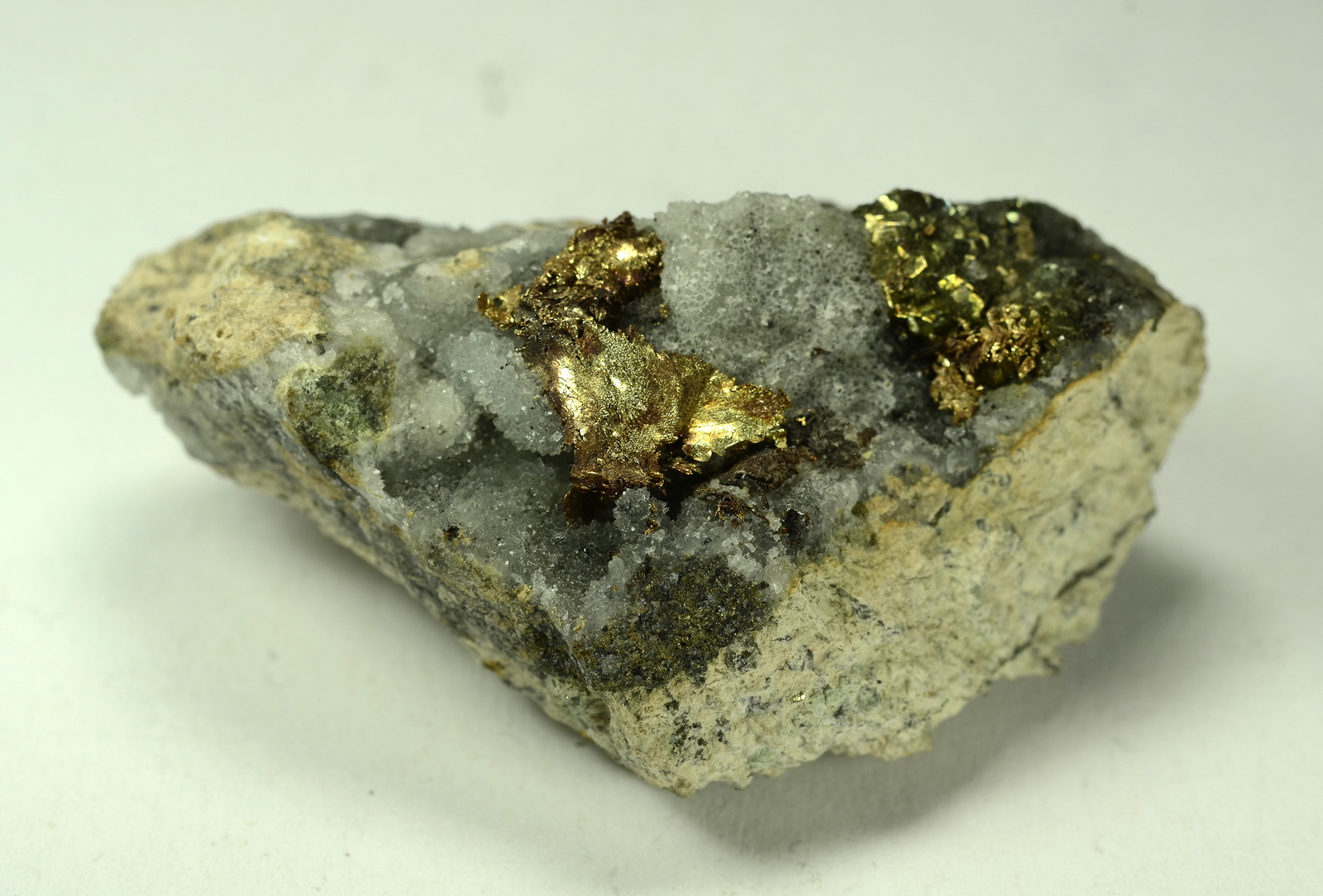 Pyrite Vs Gold Flakes